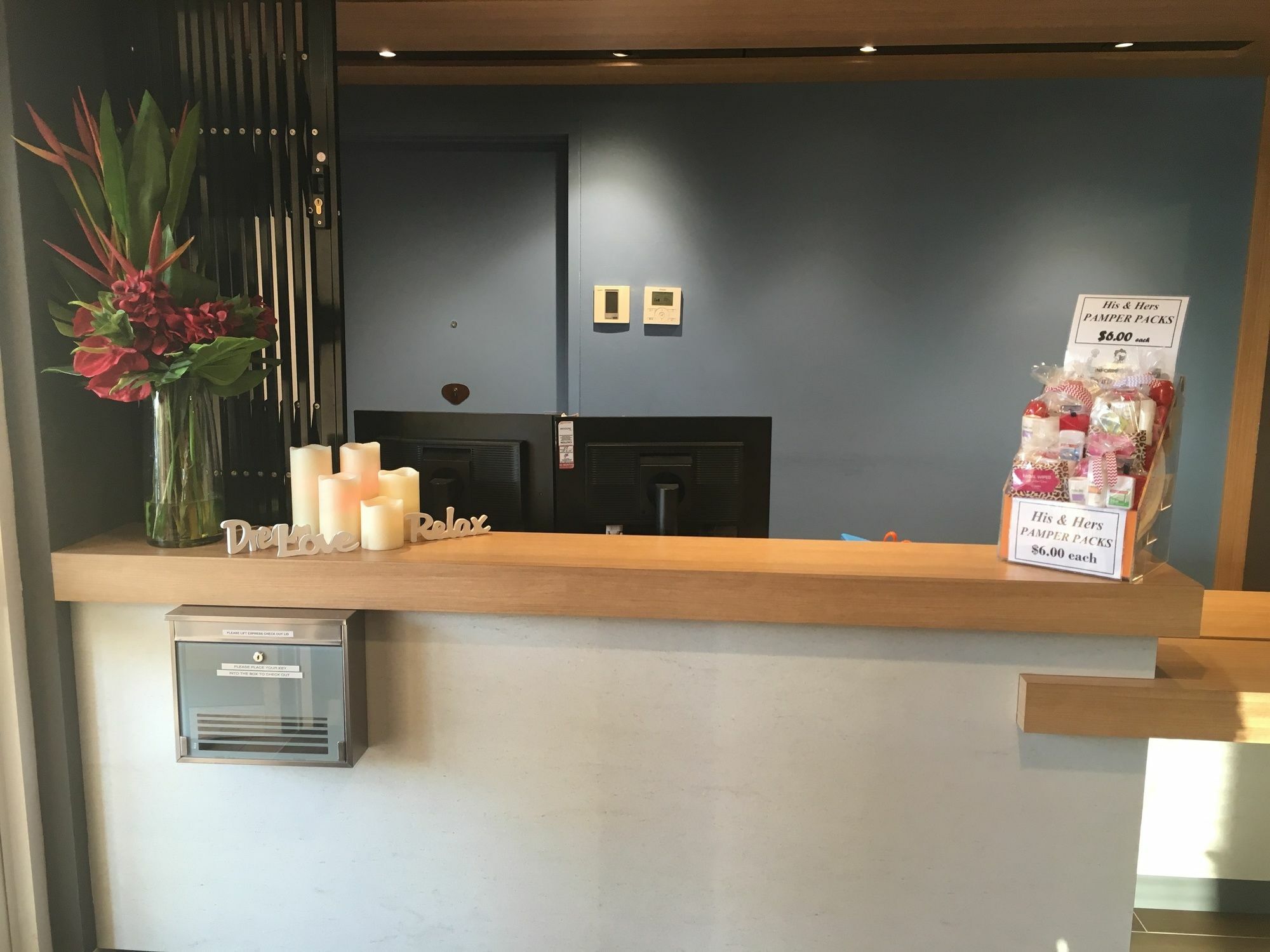 Ibis Budget - Casula Liverpool Eksteriør bilde
