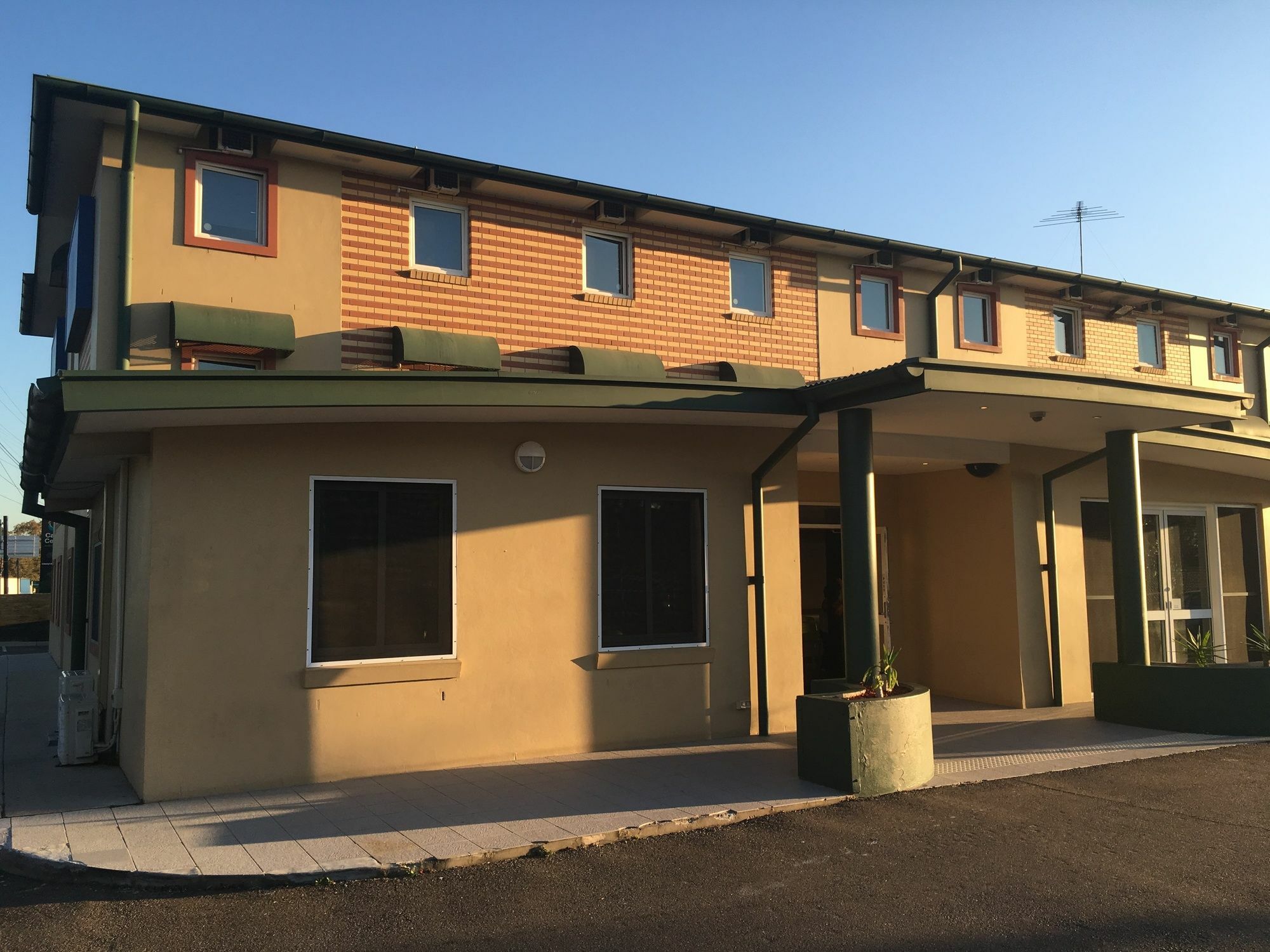 Ibis Budget - Casula Liverpool Eksteriør bilde
