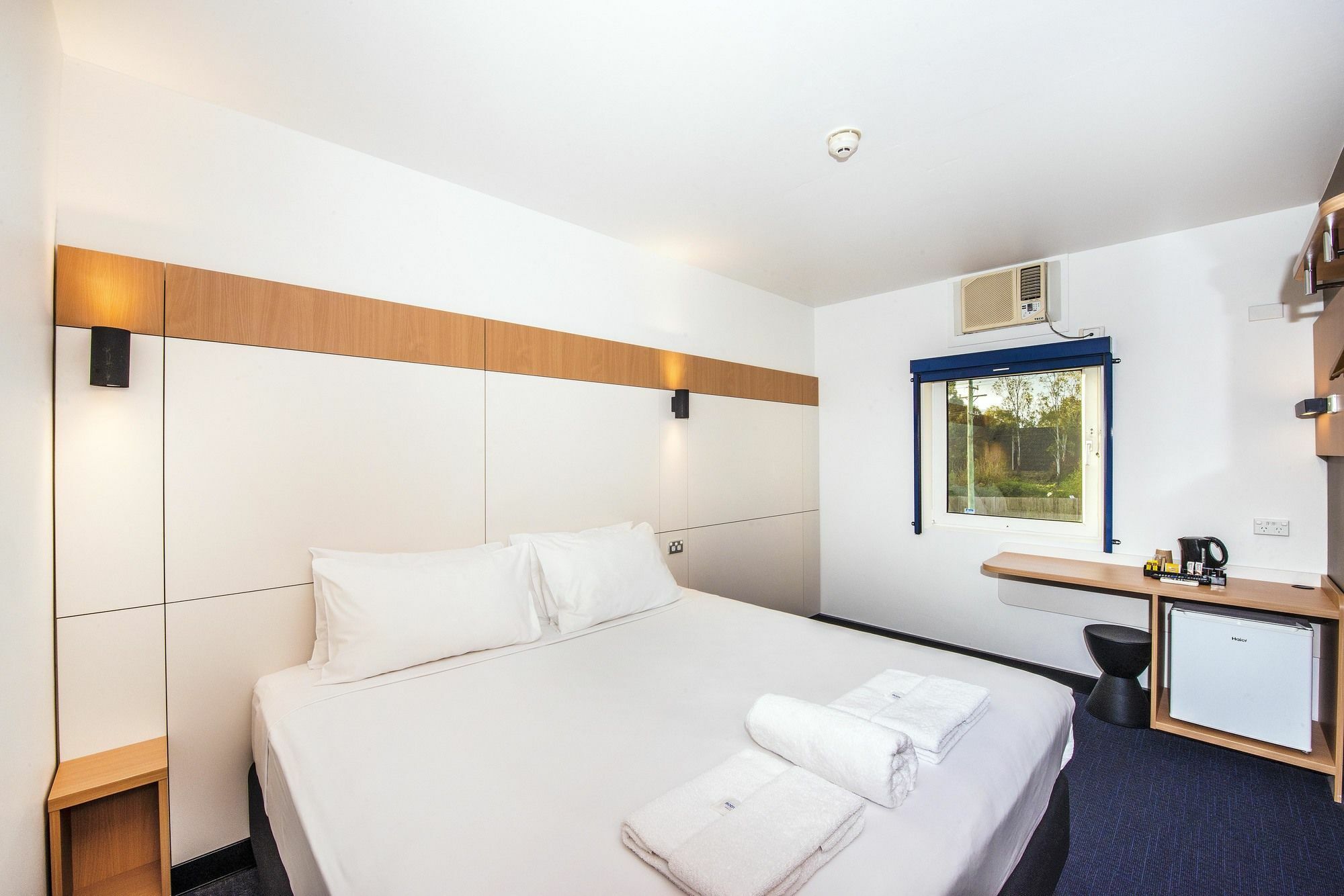 Ibis Budget - Casula Liverpool Eksteriør bilde